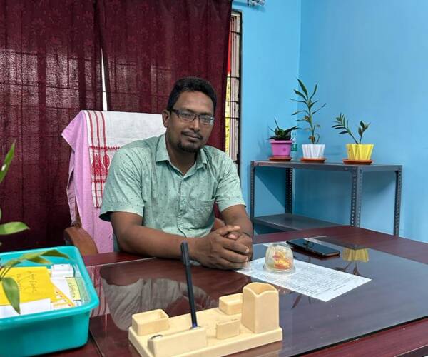 Rajen Talukdaer , Vice Chairman,W.No.1 Rajen Talukdaer , Vice Chairman,W.No.1